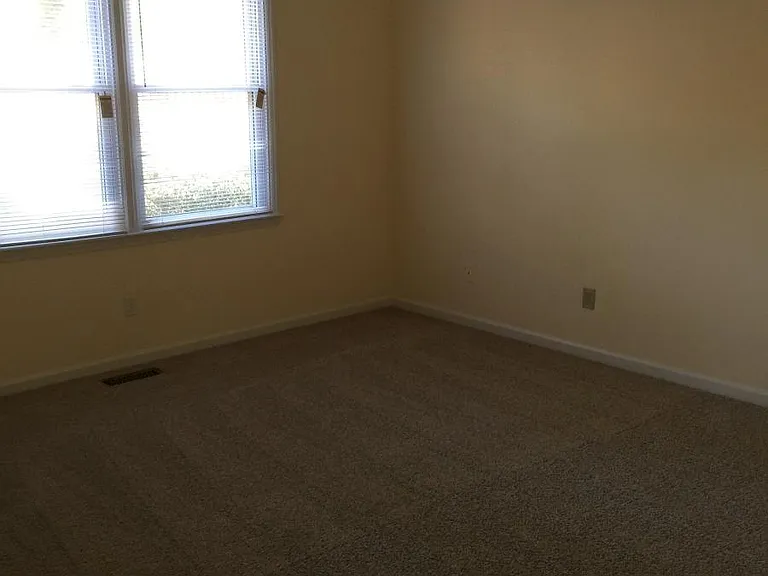 3612 Calyx Ct — Photo 6