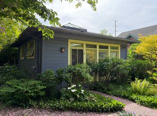 110 S Curry St #B, Portland, OR 97239