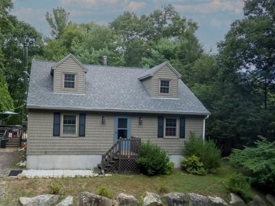 163 Gold Mine Rd, Glocester, RI, 02814