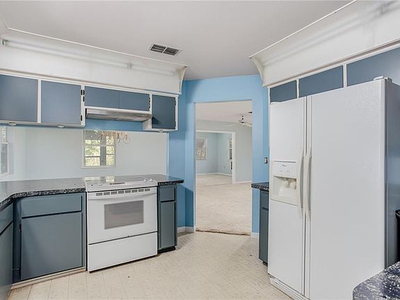 3rd image of 1706 Orkney Dr #1706