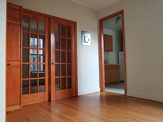 Rented by NYLA Realty