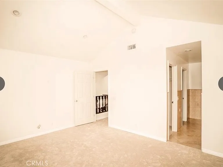 9846 California Ave — Photo 7
