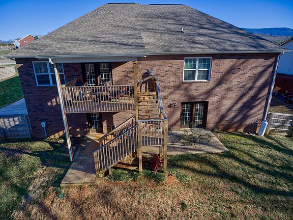 2nd image of 2118 Griffitts Mill Cir