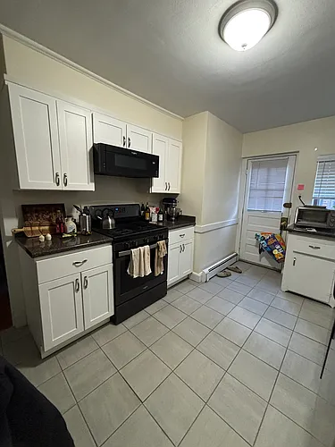32 Brock St #2 Photo 1
