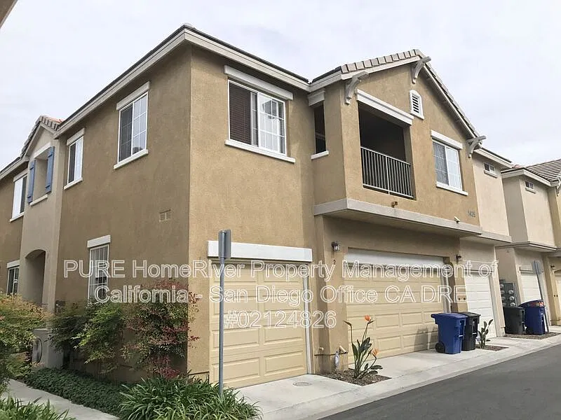 2 bed, 2.0 bath, 1008 sqft, $2,800 — Photo 1