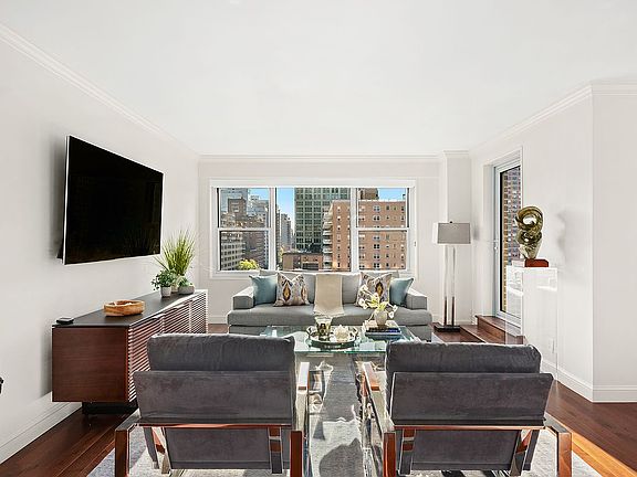 2nd image of 20 E 9th St #11D