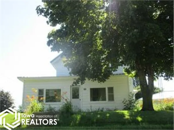 207 N Front St, Montezuma, IA 50171