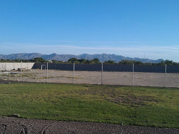 2nd image of 25421 W Madre Del Oro Dr