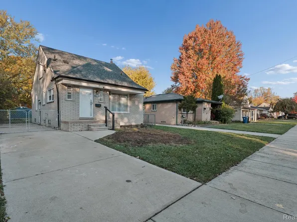 12087 Leverne, Redford, MI 48239