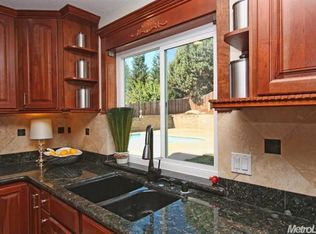 160 Berry Creek Dr, Folsom, CA 95630