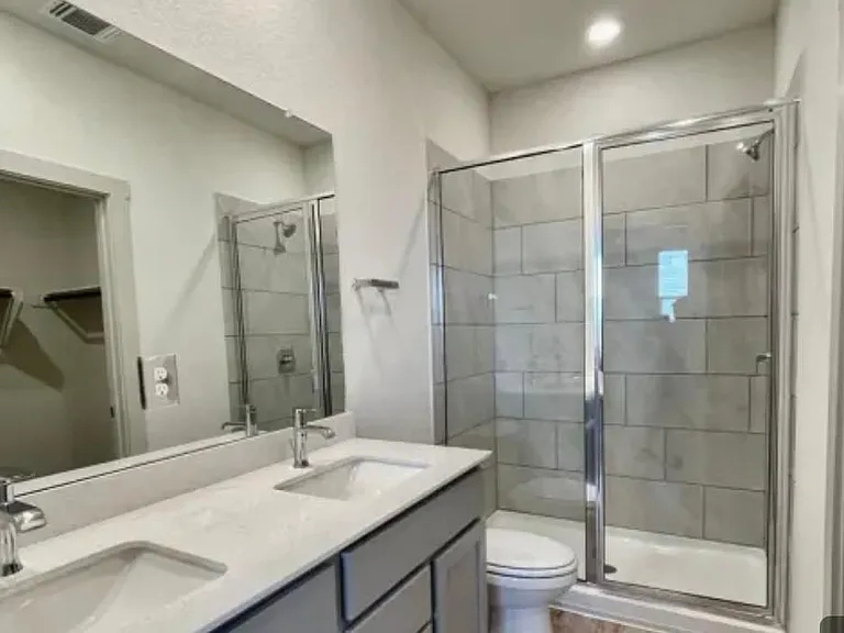 10801 Meris Ln — Photo 20