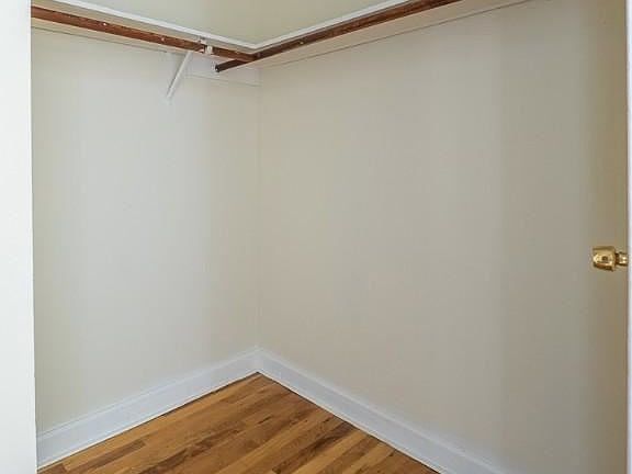 4th image of 1220 N La Salle Dr APT 4H