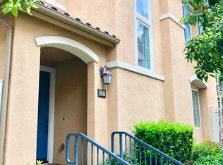 328 Cardinal Ln, Upland, CA 91786