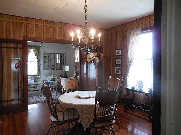 4th image of 516 N Church