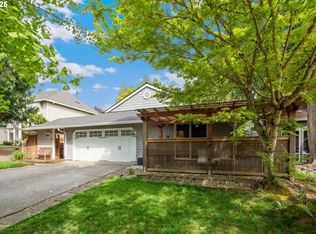 10185 SW Riverwood Ln, Portland, OR 97224