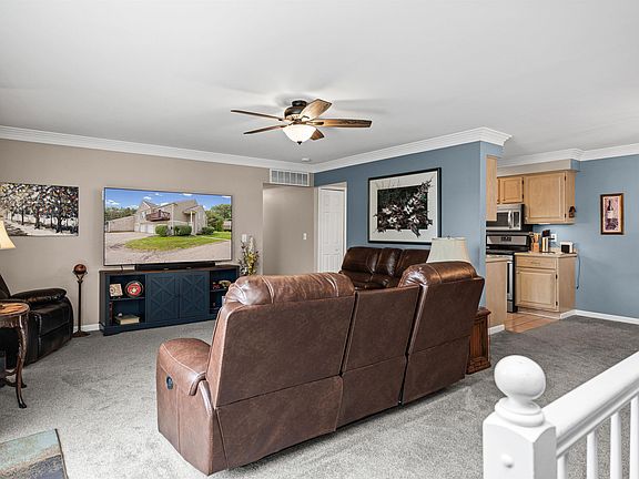 4th image of 37427 Stonegate Cir