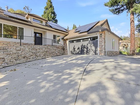 2nd image of 11220 Sunrise Ridge Cir