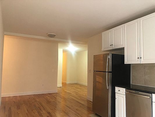 3rd image of 509 W 161st St #3