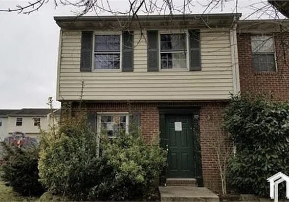 125 Marine Oaks Dr