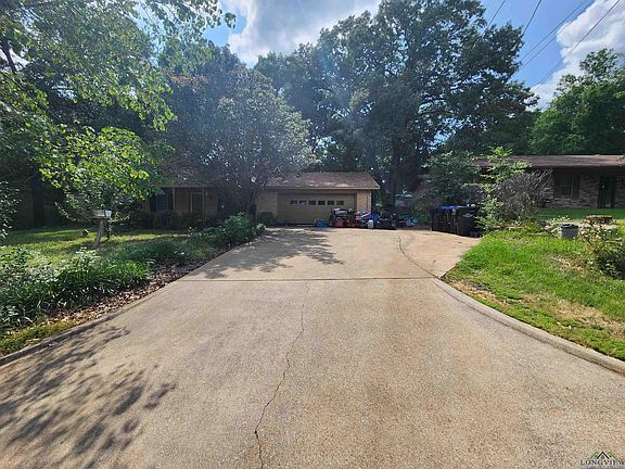 2nd image of 2813 Emerald Dr