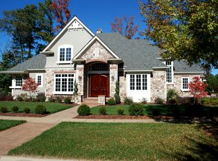 2719 Live Oak Ln, Midlothian, VA 23113