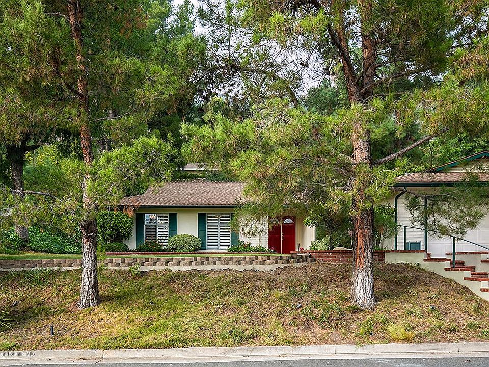 1st image of 1045 El Vago St