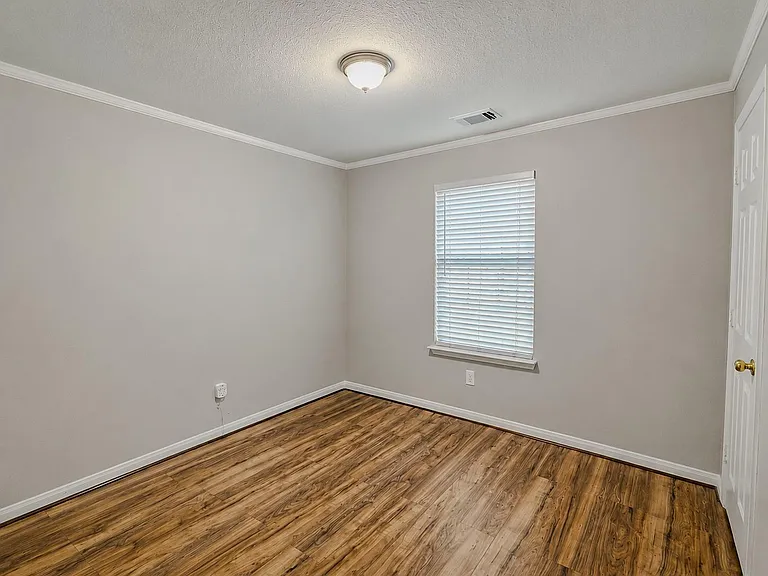 17110 Westminster Village Ct — Photo 7