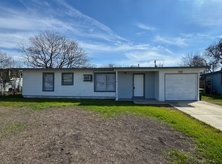 110 Chadwick Dr, San Antonio, TX 78227