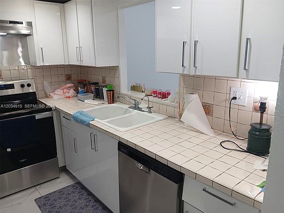 4th image of 3551 NE 169th St APT 110-A