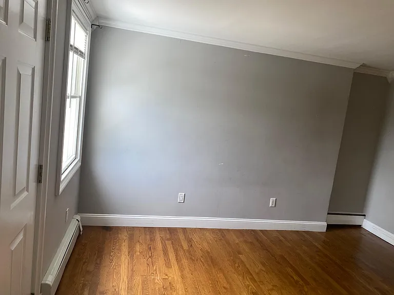 58 May St #1 — Photo 9