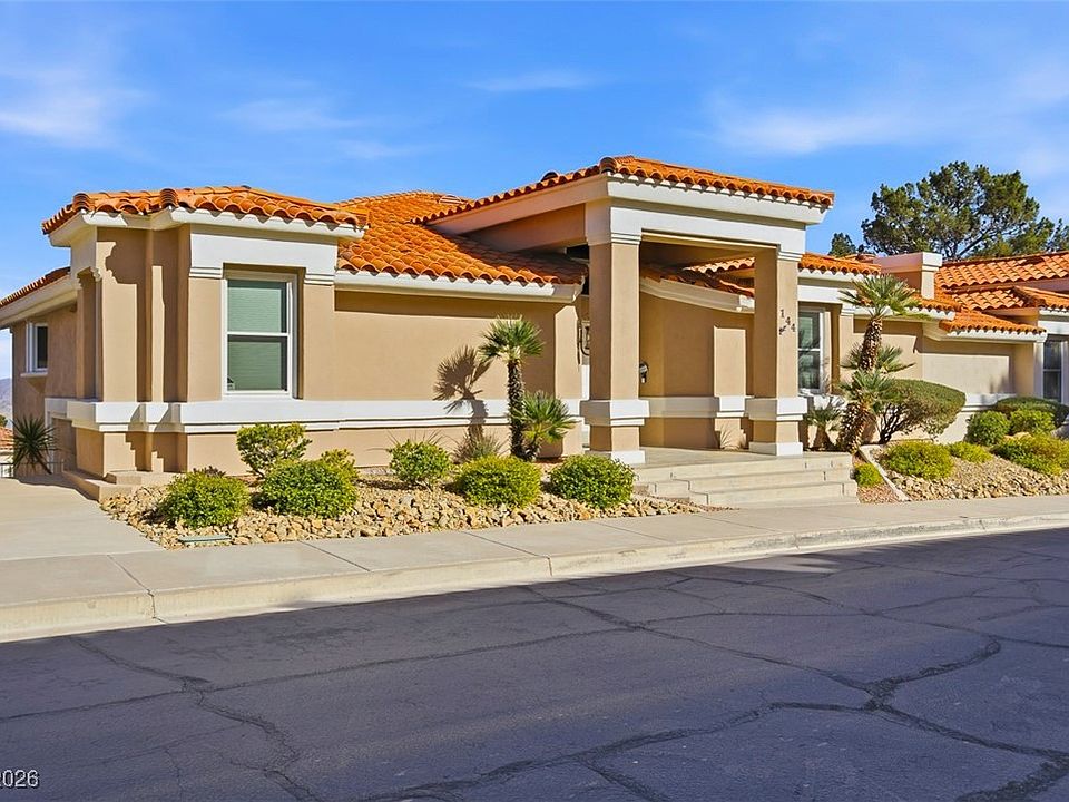 1st image of 144 Desert Valley Dr