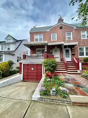 1st image of 8949 220th St