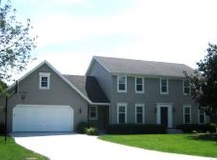 1515 Woodmont Way, Green Bay, WI 54304