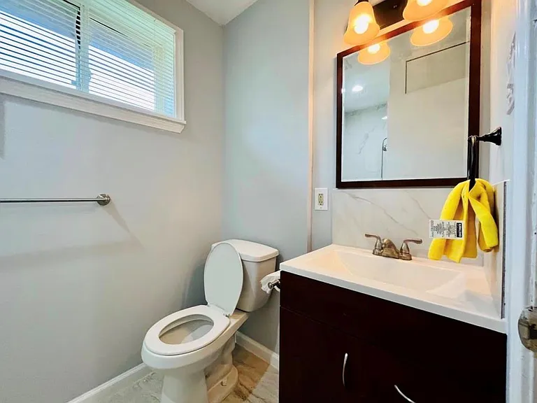 7303 Shiner Ln — Photo 10