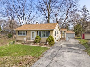 5905 Lee Ave, Downers Grove, IL