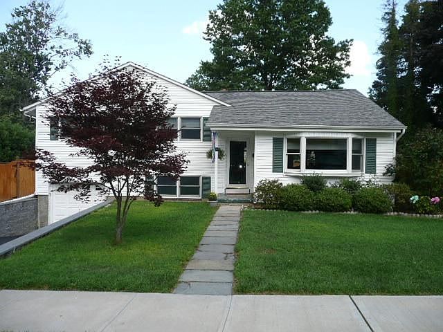 1st image of 7 Bryant St