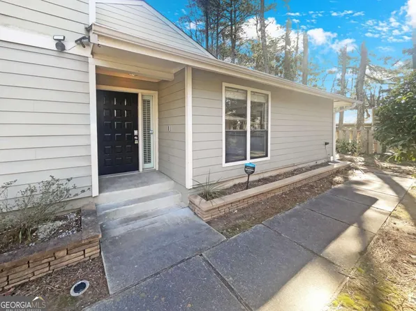 2011 Variations Dr NE, Atlanta, GA 30329