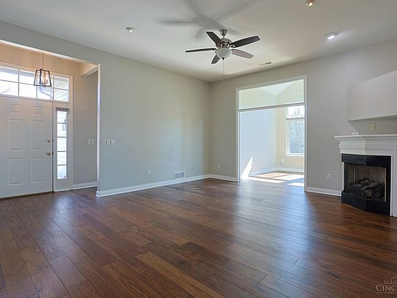 4th image of 3856 Sandtrap Cir