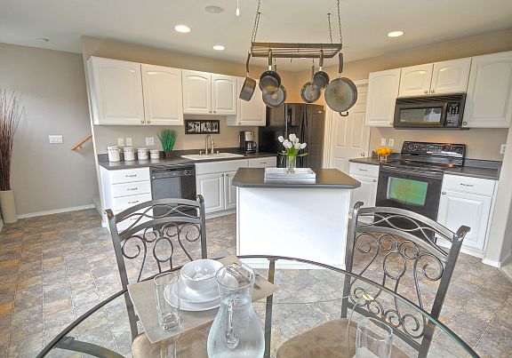 3rd image of 9534 187th Street Ct E