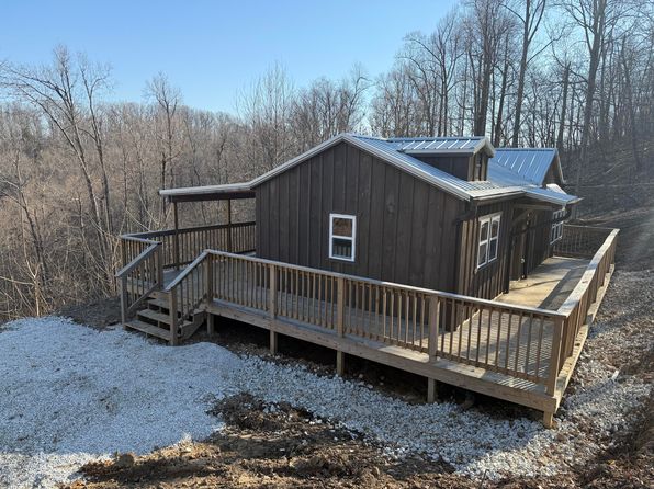 100 Orchard Valley Rd, Stanton, KY 40380