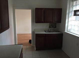 2201 E 67th St #1, Chicago, IL 60649