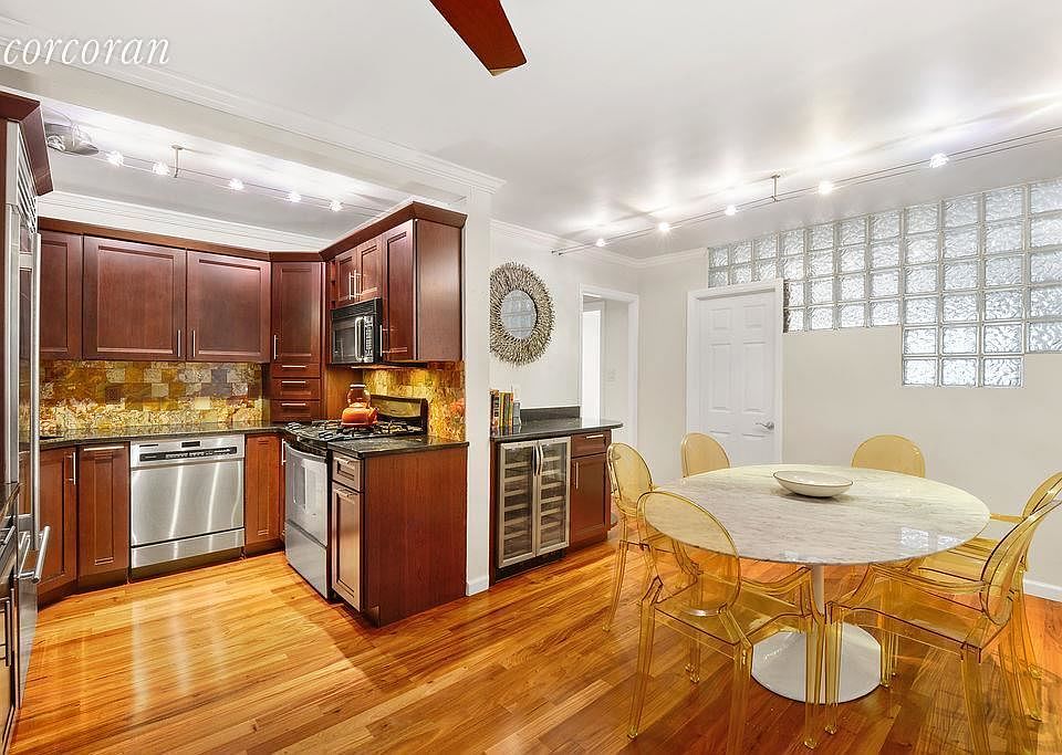 2nd image of 85 Livingston St #12BC