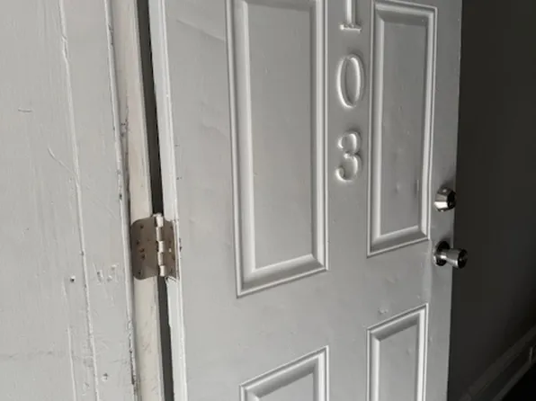 103 E 24th St #1, Wilmington, DE 19802