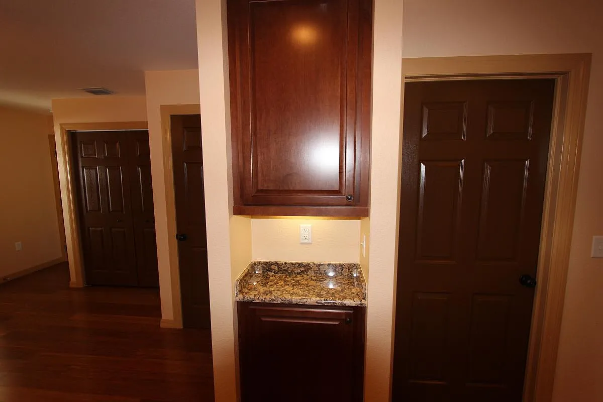 1 bed, 600 sqft, $1,950 — Photo 4