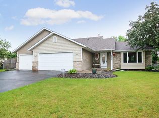 5226 92nd Cres, Minneapolis, MN 55443