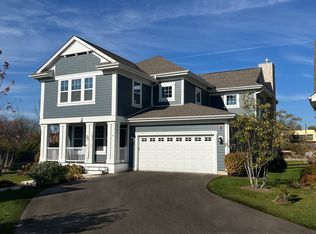 828 Timbers Edge Ln, Northbrook, IL 60062