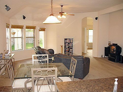 Breakfast/Family Room