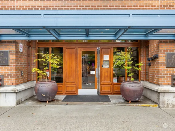 2415 2nd Avenue #742, Seattle, WA 98121