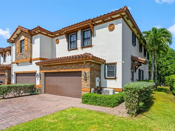 4220 SW 166th Ct, Miami, FL 33185