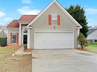 113 S Tanninger Rd, Mount Holly, NC 28120